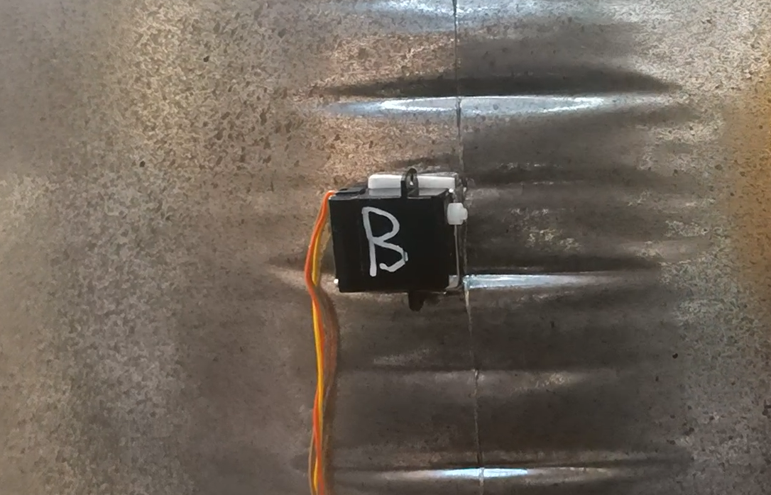 ../_images/fin_servo_back.png