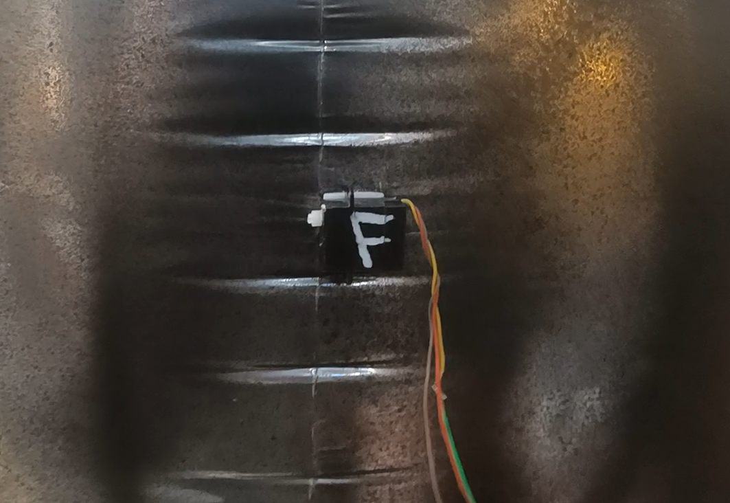 ../_images/fin_servo_front.png